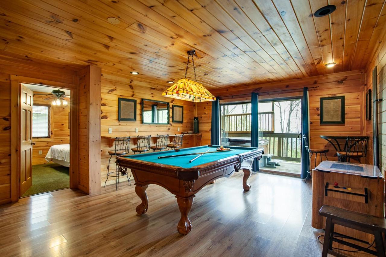 Bear Crossing Mtn View Game Room Gatlinburg Esterno foto